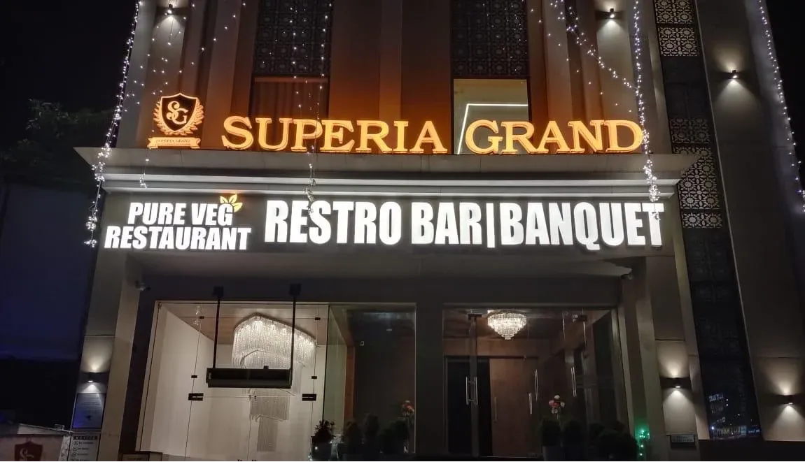 Hotel Superia Grand